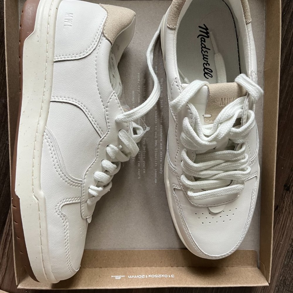 Madewell Court Sneakers in White Leather, Size 7